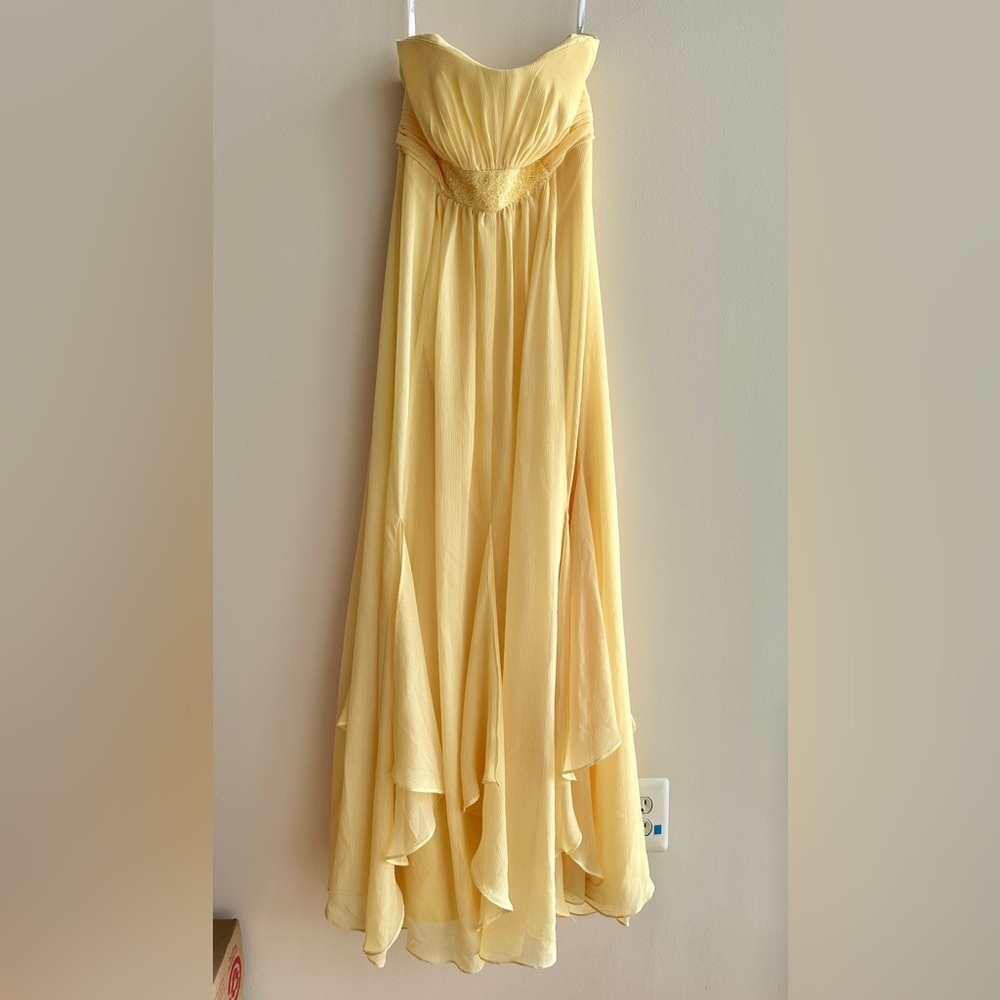 David’s Bridal Strapless Crinkle Chiffon Dress Godets, Style#F14865-ButterYellow - Picture 3 of 16
